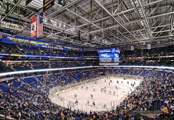 Best Places to Eat Before a Tampa Bay Lightning Game